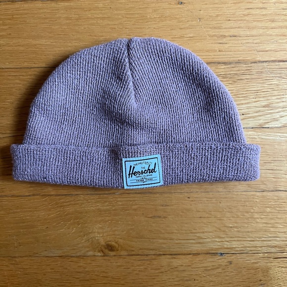 💫HOST PICK💫Herschel Baby Beanie 0-6M - Picture 1 of 8